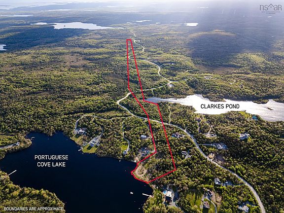 4th image of 10 Wilderness Dr