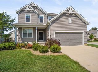 1911 Baker Ln, Stow, OH 44224
