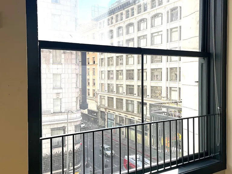 The Metropolitan Lofts — Photo 39