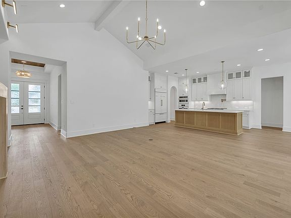 5th image of 1710 Hidalgo Pass Ct