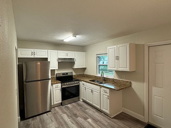 2nd image of 2391 Avenue D SW