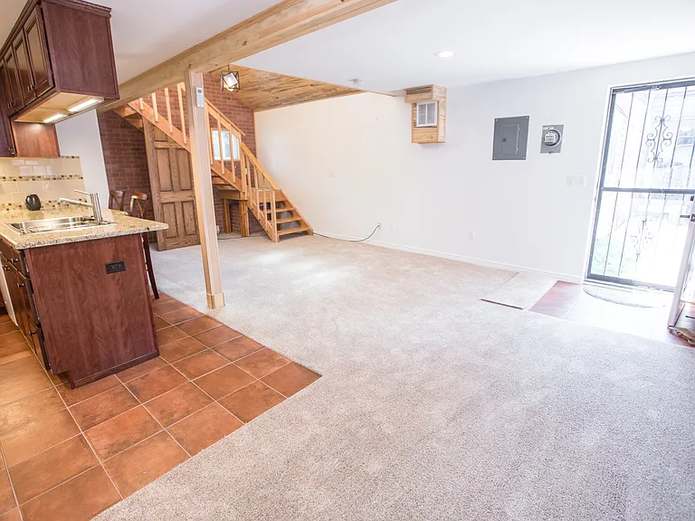 1850 S Marion St #LOFT — Photo 5