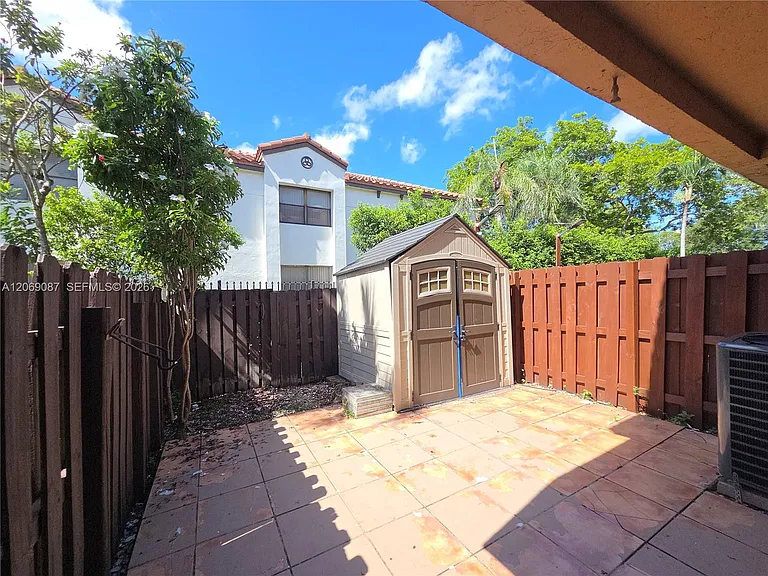 12025 S Las Palmas Dr #12025 — Photo 12