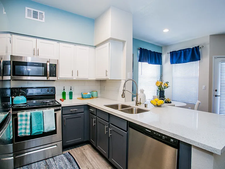 The Layne at Peccole Ranch — Photo 9