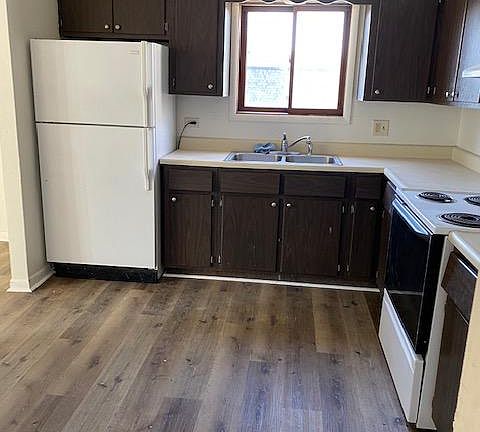 4th image of 866 Gettysburg Dr #5