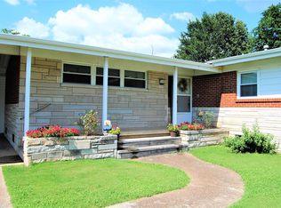 901 E Waverly Ave, Muscle Shoals, AL 35661