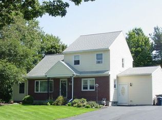 7 Locust St, Rensselaer, NY 12144