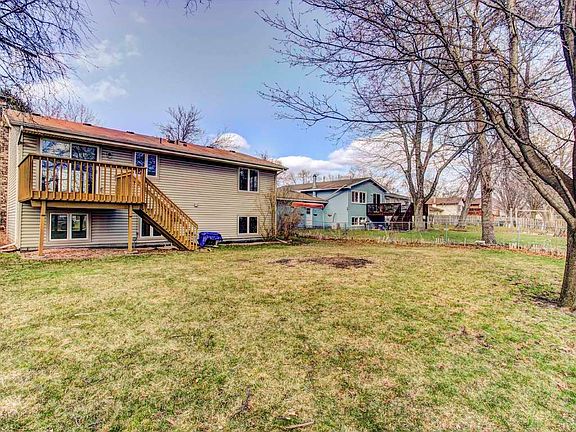 2nd image of 2901 84th Ave N