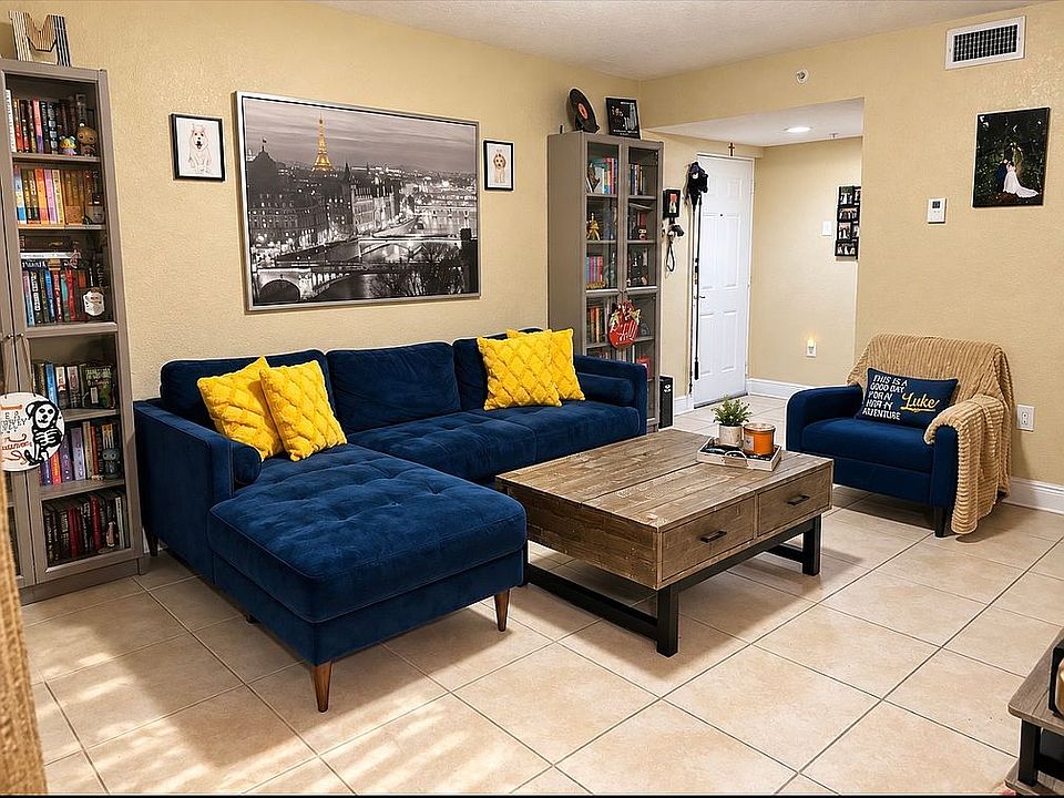1st image of 20930 SW 87th Ave APT 207