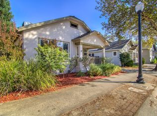2973 32nd St, Sacramento, CA 95817