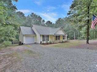 65 Heather Ln, Waverly Hall, GA 31831