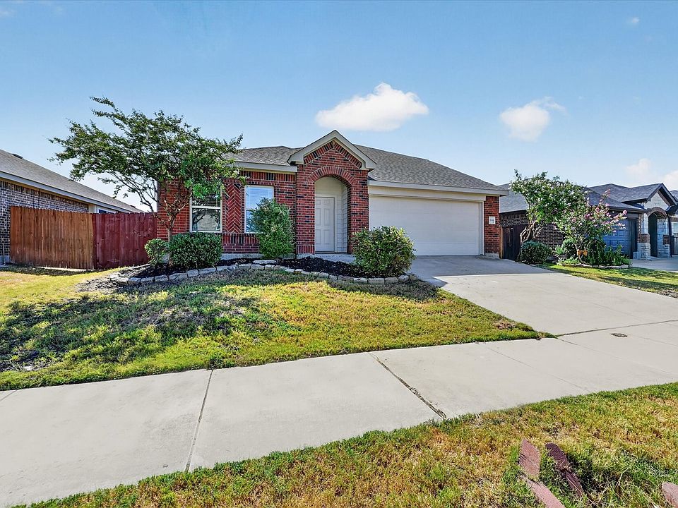 1st image of 2110 Danibelle Dr