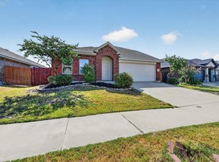 2110 Danibelle Dr, Heartland, TX 75126