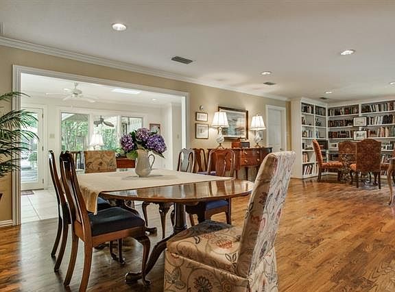 3rd image of 4406 Nashwood Ln