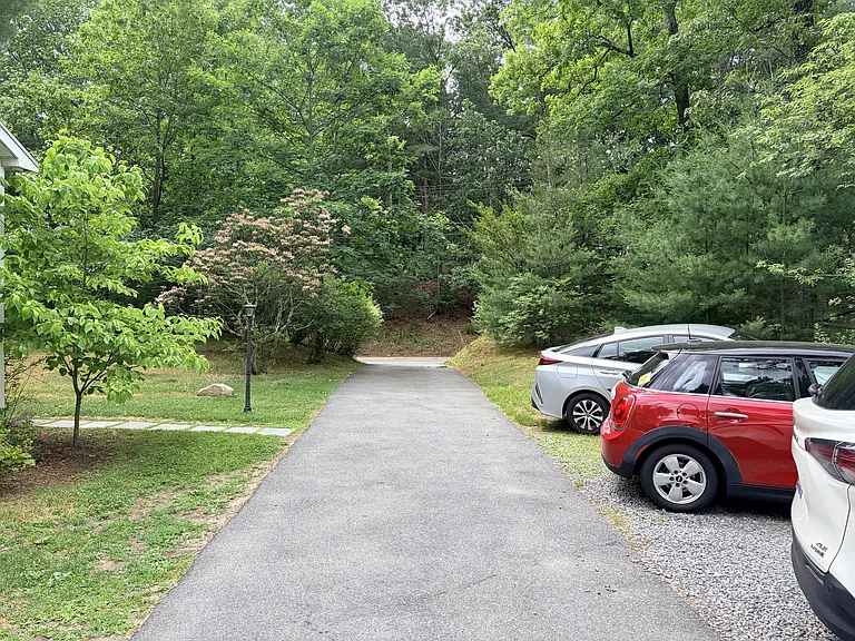21 Bypass Rd — Photo 40