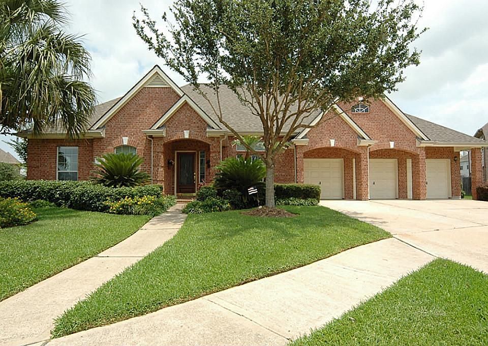 1st image of 2910 Ocean Mist Ct