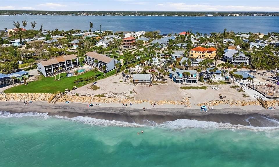 1st image of 4076 N Beach Rd