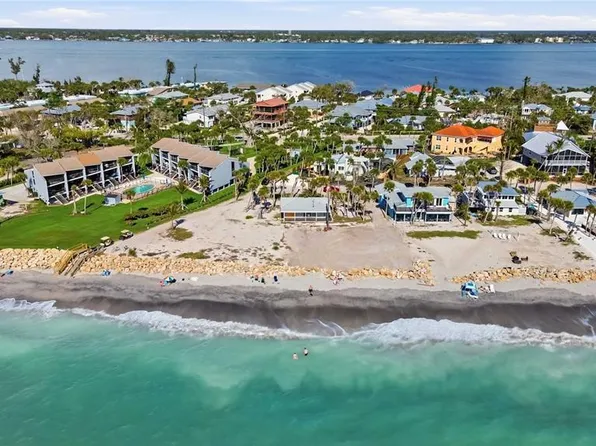 4076 N Beach Rd, Englewood, FL 34223