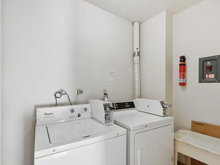 3210 Stephens Ave #2 — Photo 15