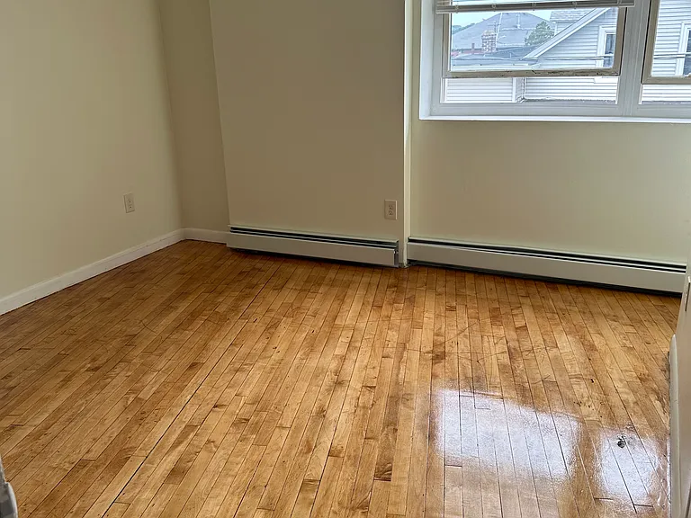 607 Charles St #8 — Photo 10