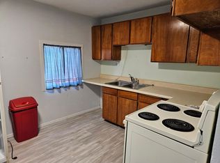 2632 1/2 Cherry St, Hoquiam, WA
