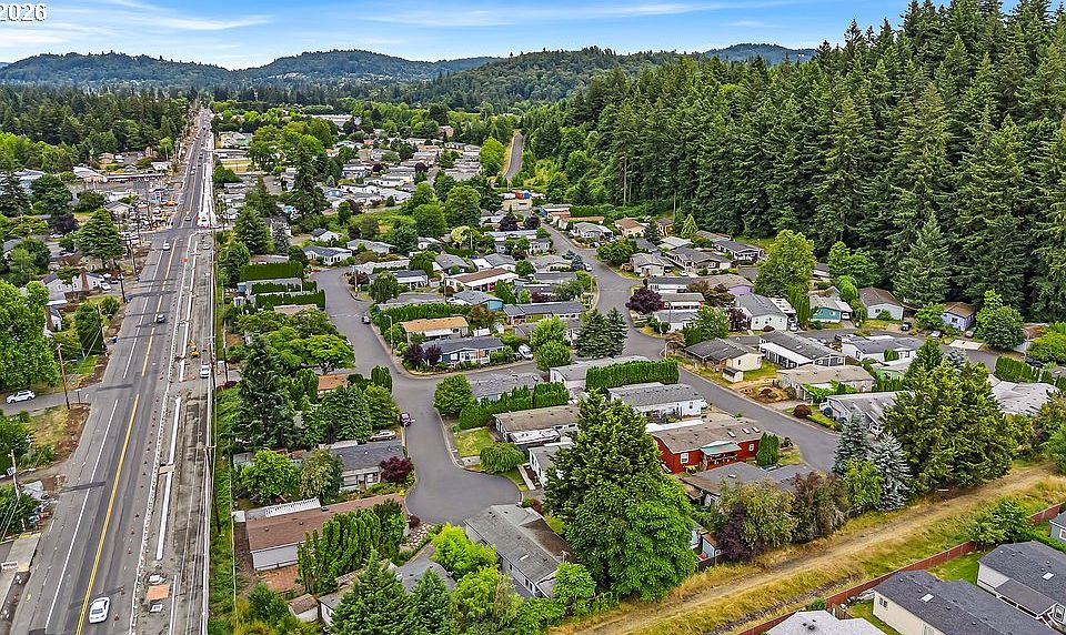 7th image of 16000 SE Powell Blvd Unit 6