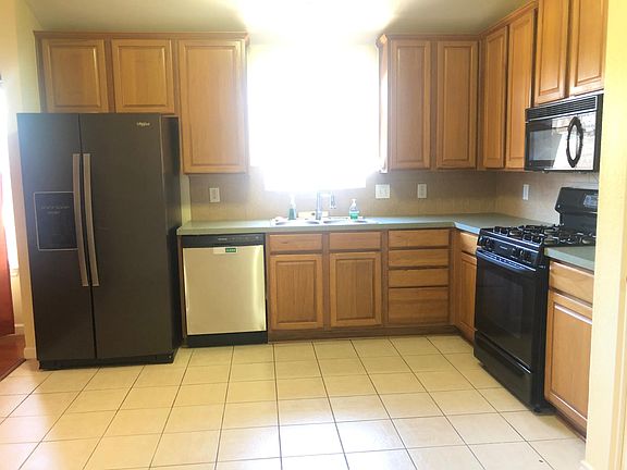 4th image of 3010 Candlebrook Dr