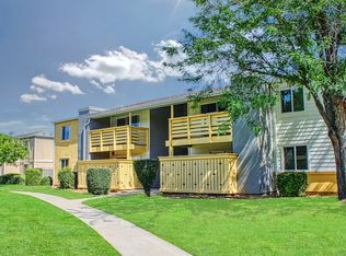 1275 S Winery Ave #3C8701B2C, Fresno, CA 93727