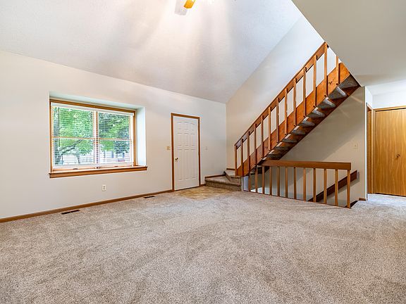 4th image of 1308 Chesapeake Park Dr