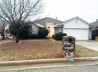 17301 Cedarwood Dr, Edmond, OK 73012