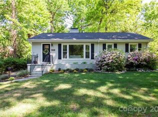 2210 Farmington Ln, Charlotte, NC 28205