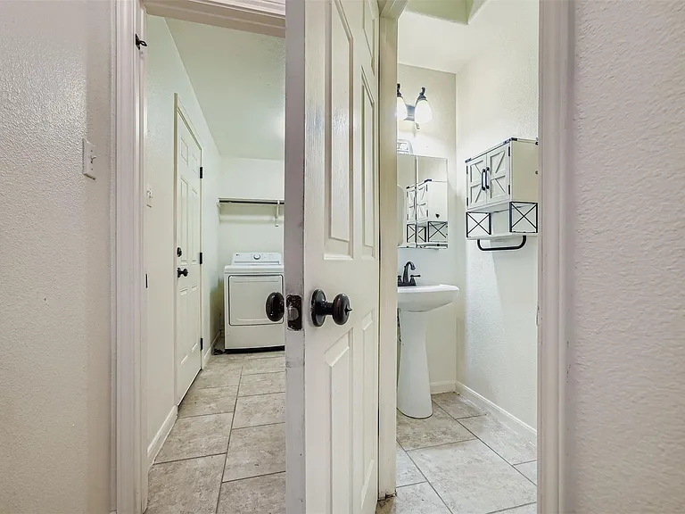 212 Great Circle Cv — Photo 23