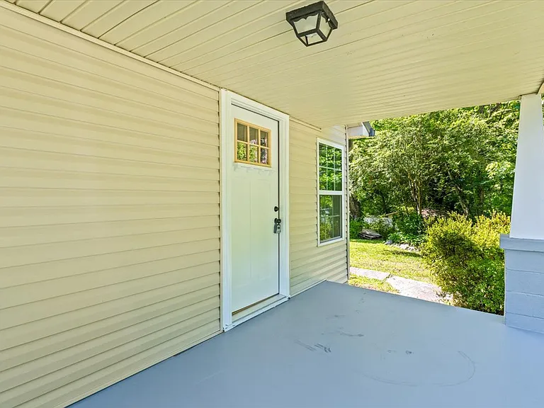 161 Apperson Ln — Photo 5