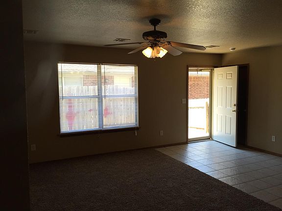 4th image of 846 W Forest Dr