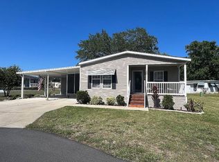 102 N Lake Cir #880, Leesburg, FL 34788