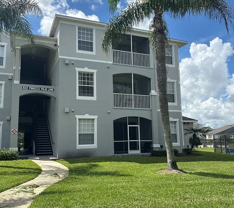 8102 Princess Palm Ln #303