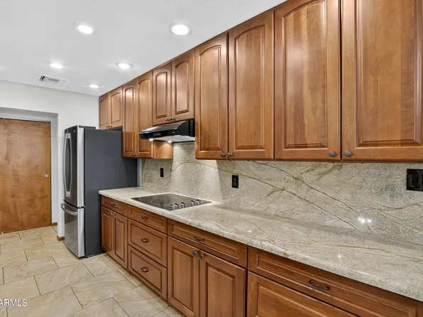 1216 E WESLEYAN Drive, Tempe, AZ 85282