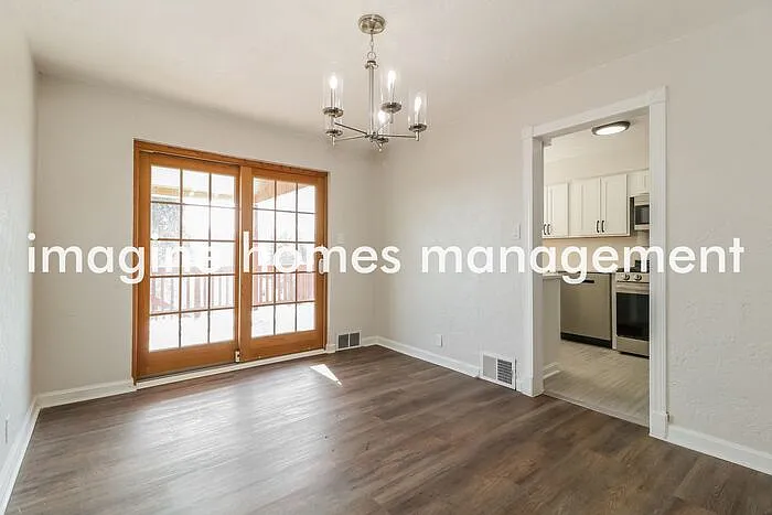 3 bed, 1.0 bath, 1200 sqft, $1,799 — Photo 4