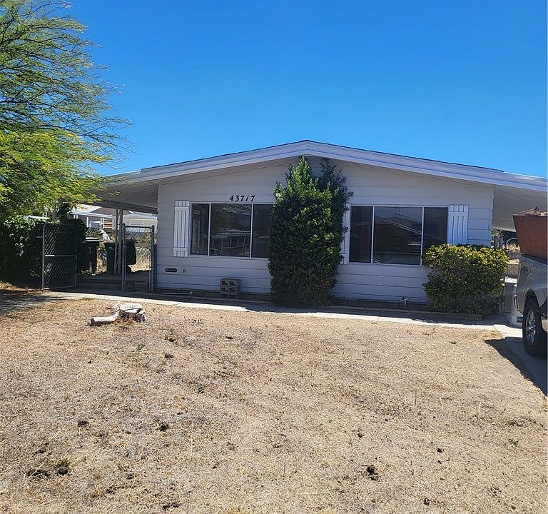 1st image of 43717 Hartley Ave
