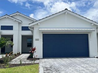 9221 Cayman Dr, Naples, FL 34114