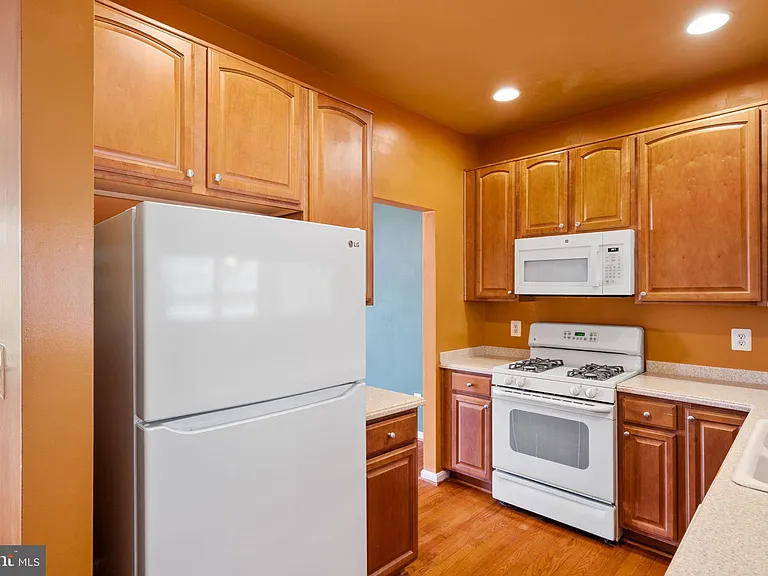 9023 Brewer Creek Pl — Photo 19