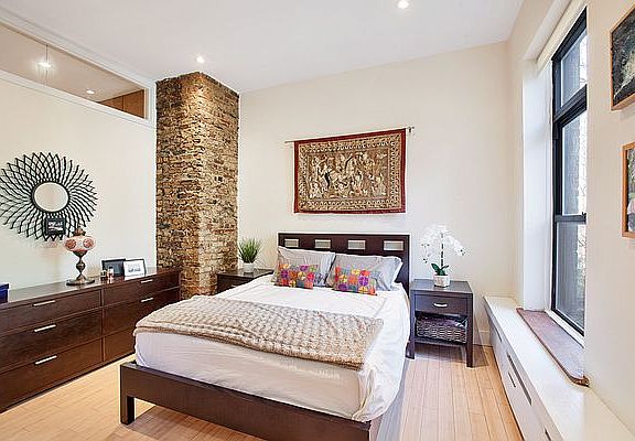 5th image of 227 E 12th St APT 2C