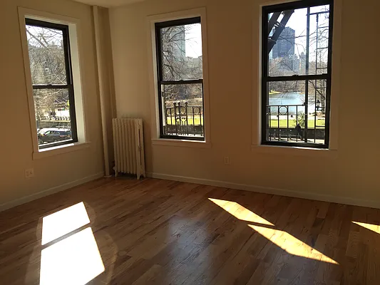 Rented by GPA Realty | media 42