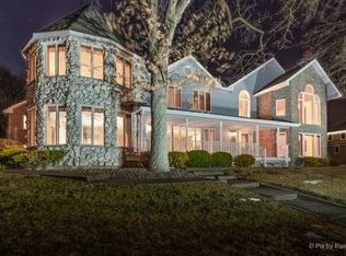 913 Rolling Lane Rd, Johnsburg, IL 60051