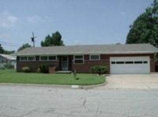 2517 N Clarence Ave, Wichita, KS 67204