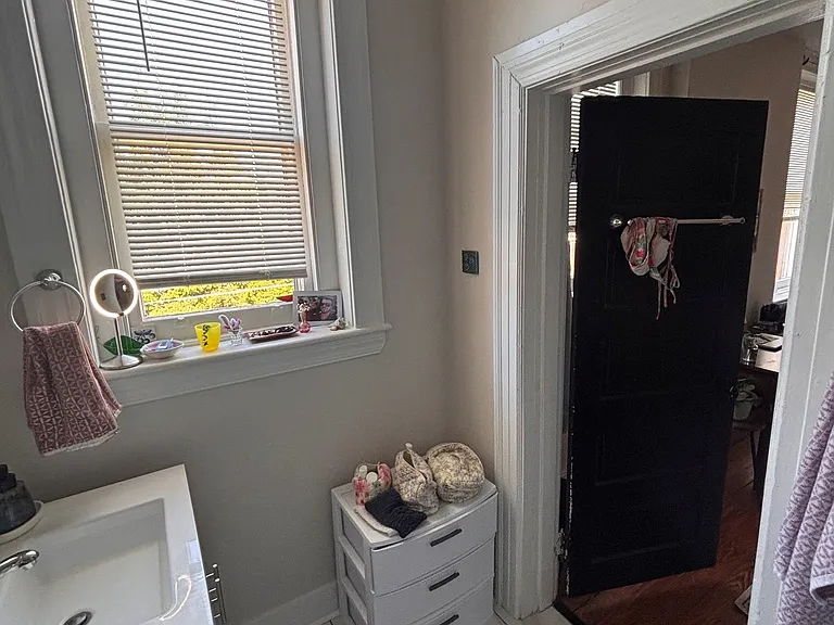 411 N Allen Ave #3 — Photo 18
