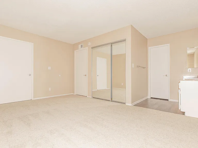 Park City Apartment Homes — Photo 48