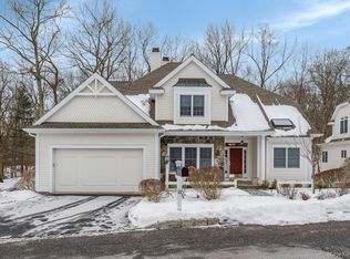 22 Birdsall Farm Dr, Armonk, NY 10504