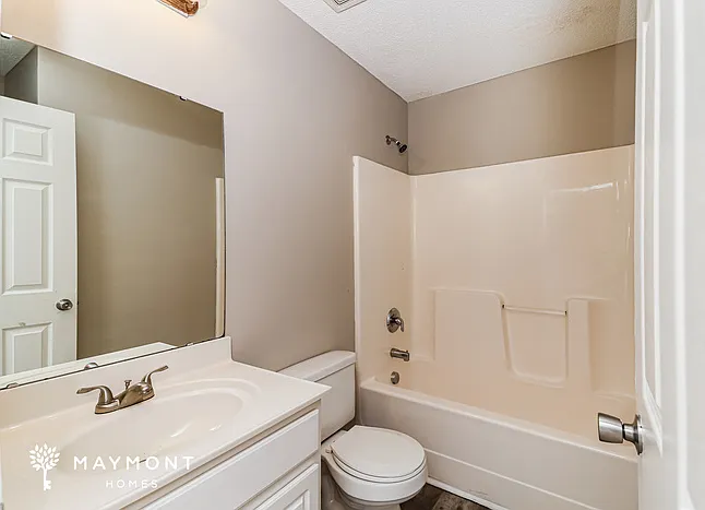 609 Green Pasture Ct — Photo 15