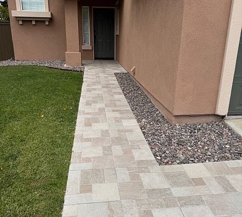3rd image of 1335 Sonnet Hill Ln